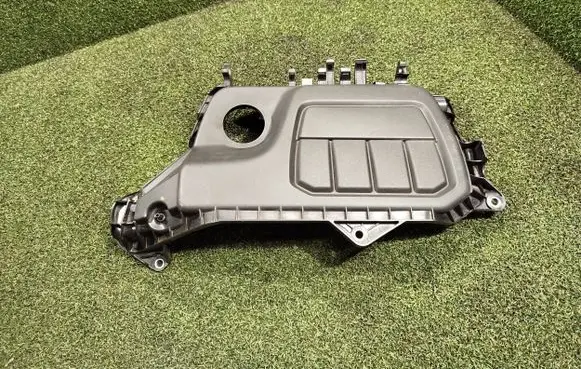 Renault Trafic III (X82) Engine cover (trim) 93452742 175B11268R 105986PS