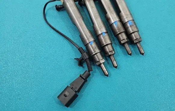 Seat Toledo II (1M) Fuel injector 038130201S IMPRK1453739