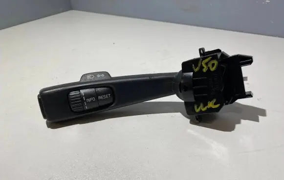 Volvo V50 Indicator stalk 17D770
