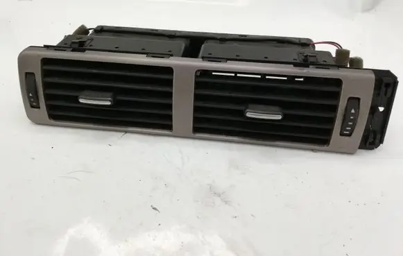 Audi A6 S6 C5 4B Dash center air vent grill 4B1820951