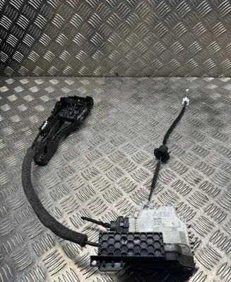 Front door lock