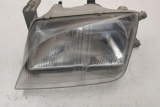Suzuki Swift Cultus Headlight/headlamp VALEO88204581