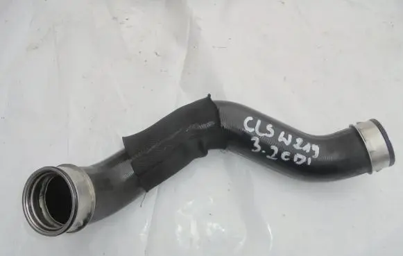 Mercedes-Benz CLS C219 Intercooler hose/pipe A2115282482