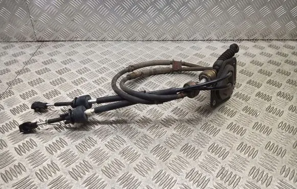 Honda FR-V Gear shift cable linkage 