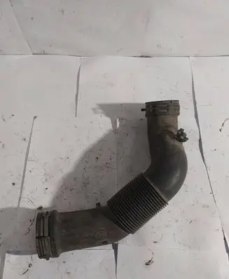 Volkswagen Caddy Air intake hose/pipe 1K0129684J