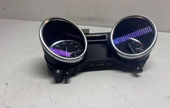 Mercedes-Benz ML W166 Speedometer (instrument cluster) A1729029103