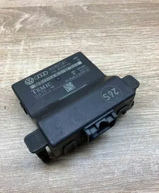Volkswagen Golf V Gateway control module 1K0907530C 1K0907951