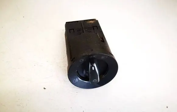 Light switch