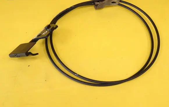 Engine bonnet/hood lock release cable