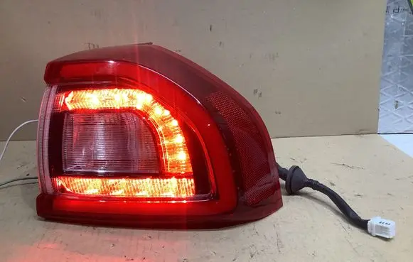 Rear/tail lights