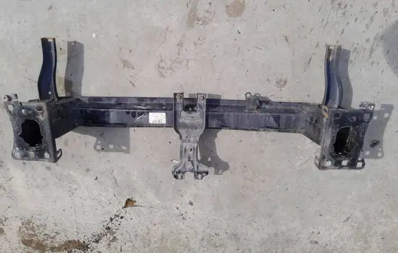 Volkswagen Golf VII Front bumper cross member 5G0807109AL