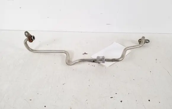 Volkswagen Caddy Oil fill pipe 04E145140E