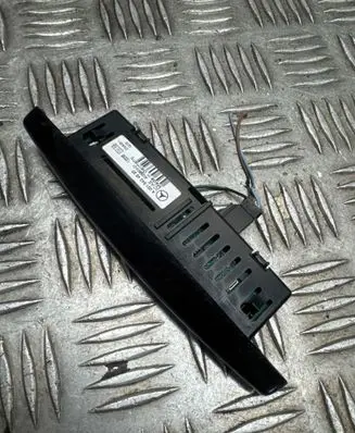Mercedes-Benz E A207 Parking PDC sensor display screen A0015424623 402990001 133381V