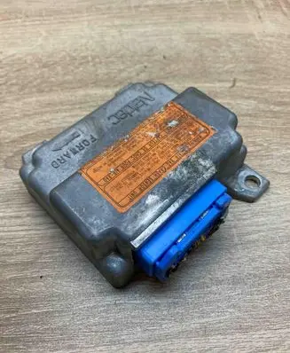 Mazda Demio Airbag control unit/module 3321542 WithPlug