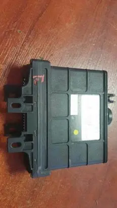 Volkswagen Polo III 6N 6N2 6NF Gearbox control unit/module 001927731J