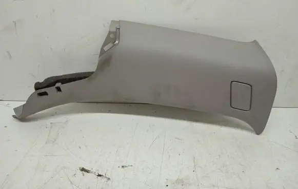 Volvo V70 (C) pillar trim