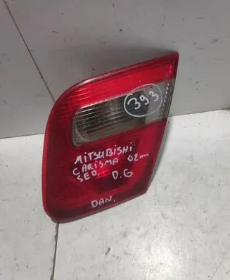Mitsubishi Carisma Tailgate rear/tail lights 151220