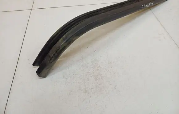 Citroen Berlingo Sliding door trim 9684585580E