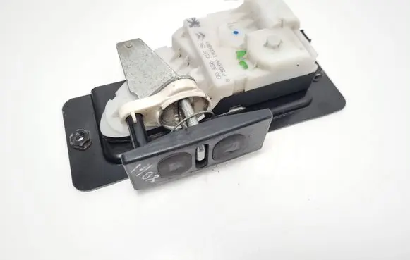 Peugeot 607 Tailgate/trunk/boot lock/catch/latch 9656395580