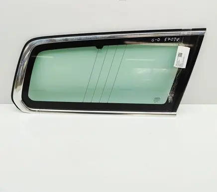 Volvo V70 Rear side window 31299704 31299706
