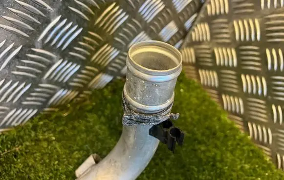 Porsche 911 991 Engine coolant pipe/hose 99110605202