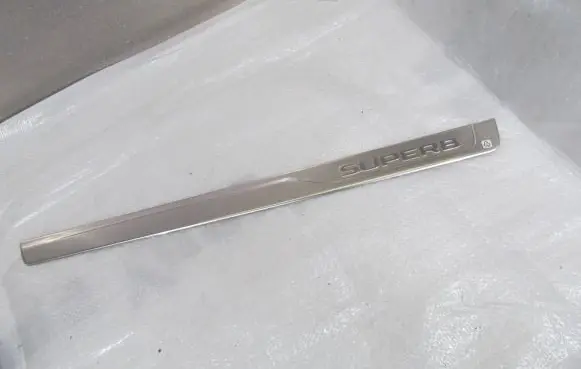 Skoda Superb B8 (3V) Front sill trim cover 3V0853813