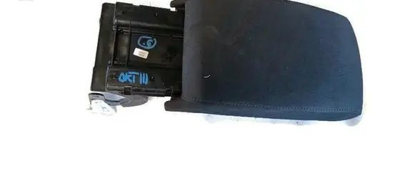 Skoda Octavia Mk3 (5E) Armrest 