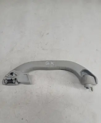 Volkswagen PASSAT B5.5 Rear interior roof grab handle 3B0857607A