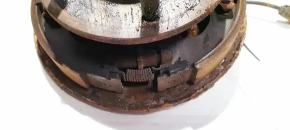 Chevrolet Captiva Handbrake/parking brake pads 