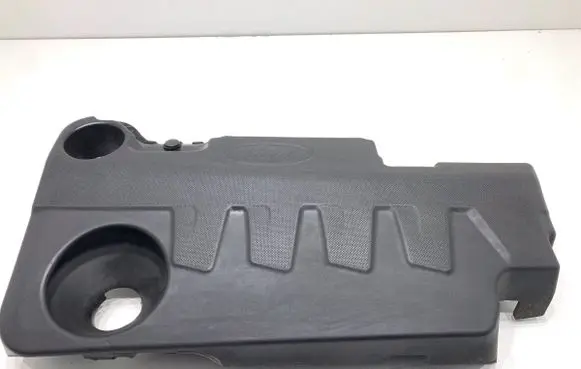 Ford Focus Engine cover (trim) JX6Q6A949AD