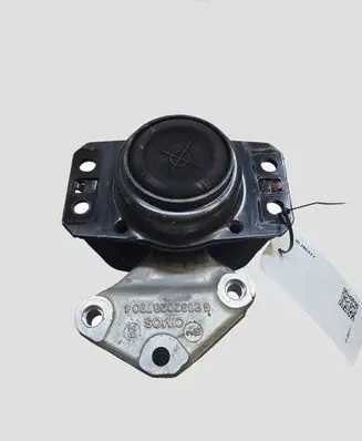 Citroen DS4 Engine mount bracket 896820267804 9636583980