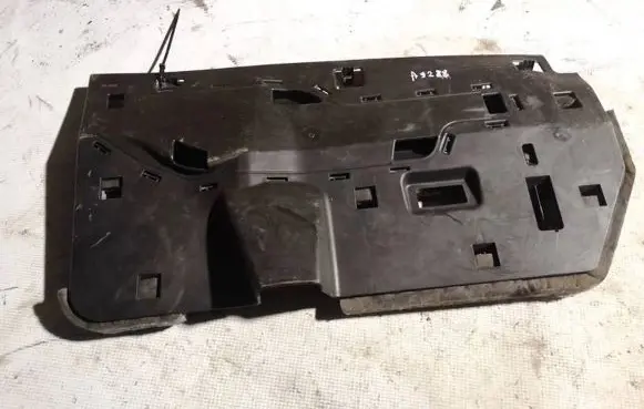 Audi Q7 4L Other interior part 0010111865220 41.1815174