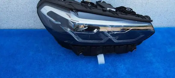 Headlight/headlamp