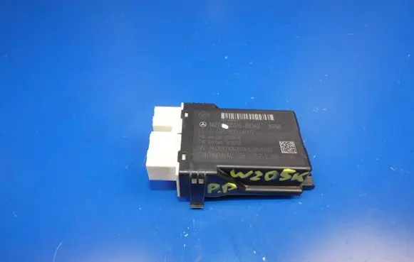 Mercedes-Benz C W205 Seat control module A2059004607 2841572305300
