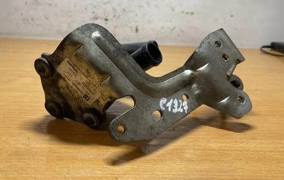 Volvo XC90 Electric auxiliary coolant/water pump 31686005 C1237