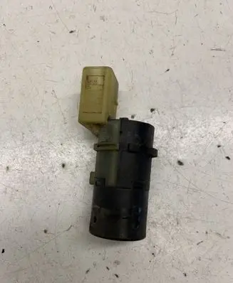 Audi A6 S6 C5 4B Parking PDC sensor 4B0919275D