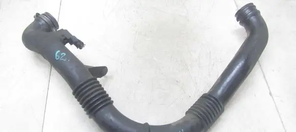 Intercooler hose/pipe