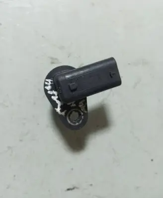 Opel Astra J Camshaft position sensor 55580468 119E0292 10172002100