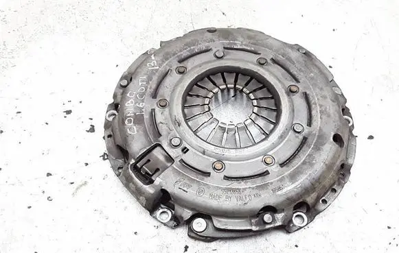 Opel Combo D Pressure plate 55212656