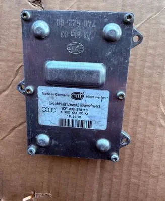 Audi A8 S8 D3 4E Xenon control unit/module 5DF00827910