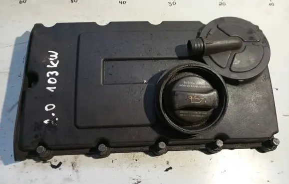 Volkswagen PASSAT B6 Rocker cam cover 03G103475