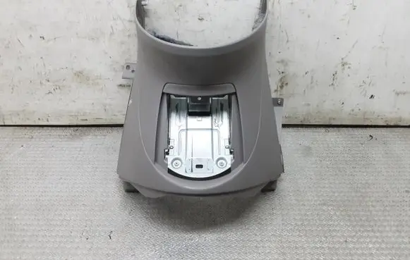 Mitsubishi Grandis Other interior part