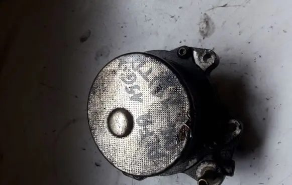 Alfa Romeo 156 Vacuum pump