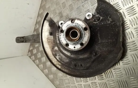 Volvo XC90 Front wheel hub KN052