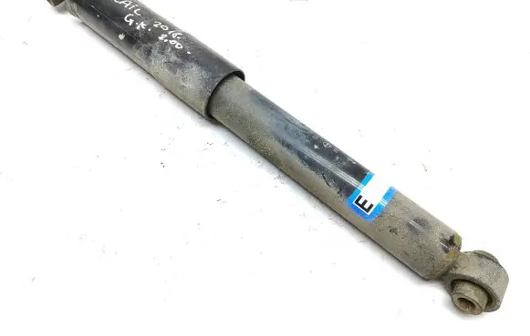 Nissan X-Trail T32 Rear shock absorber/damper 662104BD0A