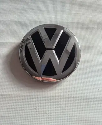 Volkswagen Touran III Manufacturer badge logo/emblem 5TA853601