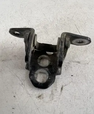 Dodge Nitro Rear door upper hinge 