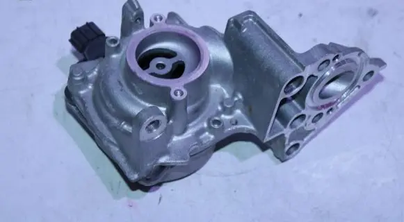 Toyota RAV 4 (XA50) Water pump