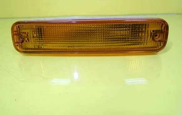 Subaru Impreza I Front indicator light OEW2158