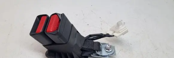 Toyota C-HR I Middle seatbelt buckle (rear) 1129810